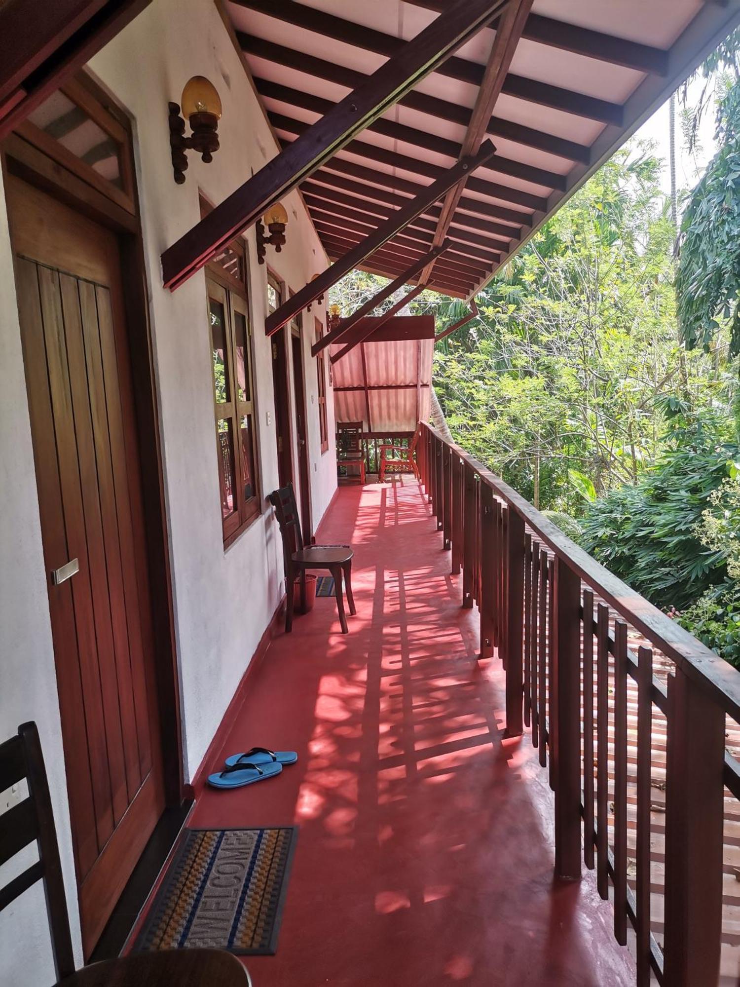 Gold Sand Resort Bentota Exterior photo